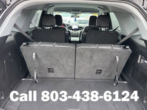 Used 2022 Ford Explorer XLT w/ Equipment Group 202A image 31