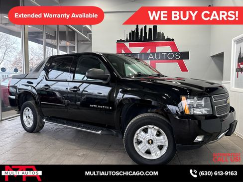 Used 2009 Chevrolet Avalanche LT w/ Suspension Package, Off-Road image 2