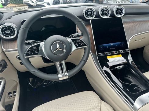 New 2026 Mercedes-Benz GLC 350e GLC 350e image 25