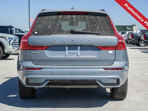 Used 2023 Volvo XC60 T8 Plus w/ Climate Package AWD/4WD image 5