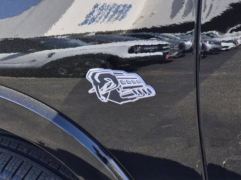 Used 2026 RAM 1500 Laramie w/ Night Edition image 12