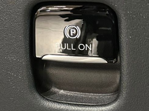 New 2026 Lincoln Navigator Premiere AWD/4WD image 85