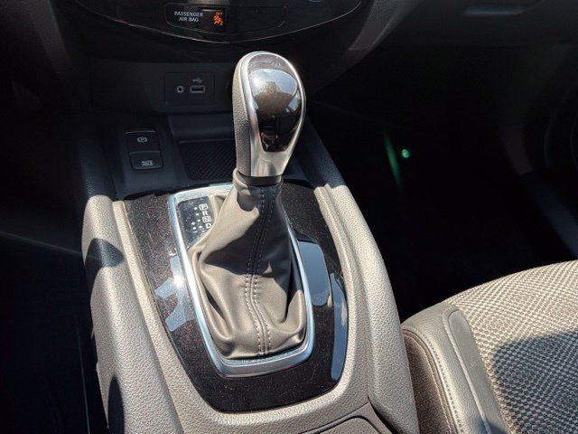 Used 2022 Nissan Rogue Sport SV w/ Technology Package AWD/4WD image 25
