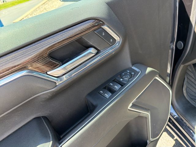 Used 2024 Chevrolet Silverado 1500 RST AWD/4WD image 18
