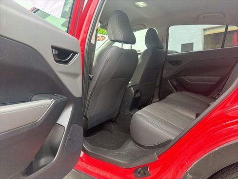 Used 2024 Subaru Crosstrek 2.0i AWD/4WD image 9