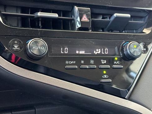 Used 2024 Toyota Camry SE FWD image 24