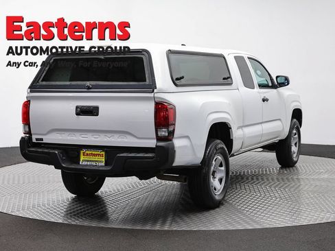 Used 2020 Toyota Tacoma SR RWD image 5