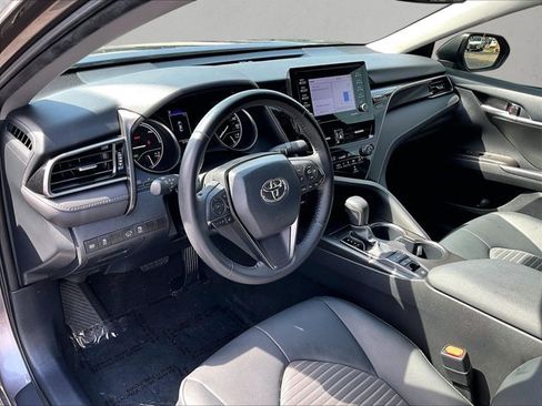 Used 2024 Toyota Camry SE FWD image 14