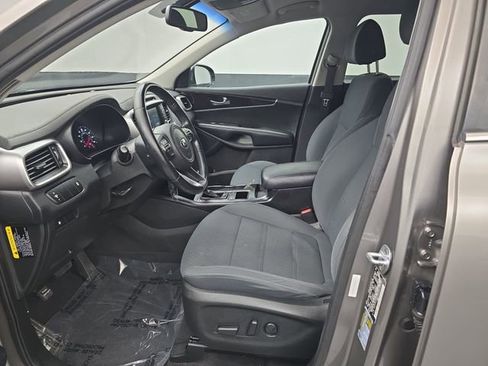 Used 2018 Kia Sorento LX FWD image 22