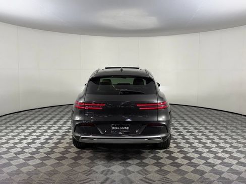 Used 2025 Genesis Electrified GV70 AWD/4WD image 8