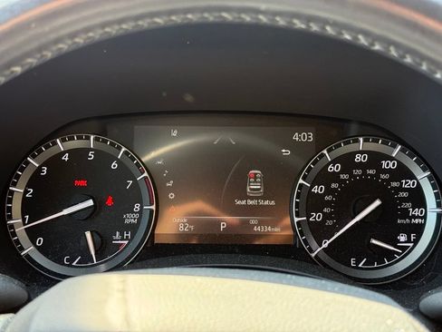 Used 2020 Toyota Highlander XLE AWD/4WD image 9