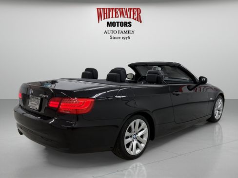 Used 2011 BMW 328i Convertible RWD image 6