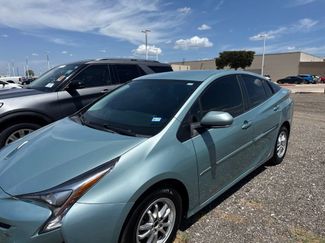 Used 2016 Toyota Prius Two FWD video 1