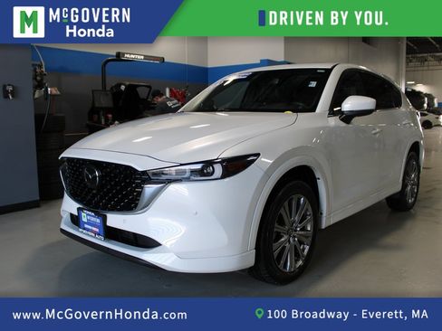 Used 2023 MAZDA CX-5 Signature image 1