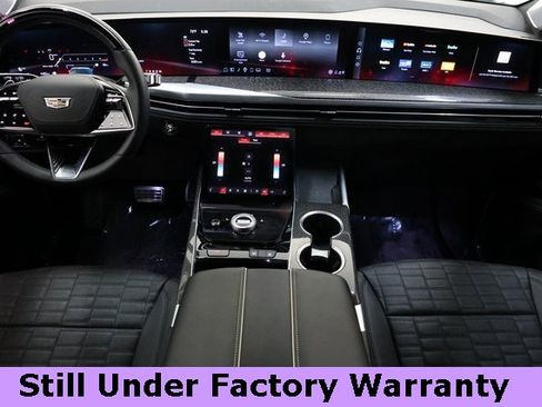 Used 2025 Cadillac Escalade V image 22