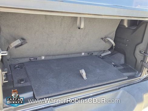 Used 2025 Jeep Wrangler Sport AWD/4WD image 9
