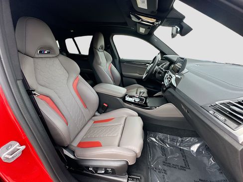 Used 2025 BMW X4 M w/ Competition Package image 34