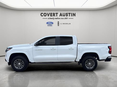 Used 2023 Chevrolet Colorado LT w/ LT Convenience Package RWD image 2