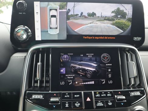 New 2026 Lexus LX 700h Overtrail image 33