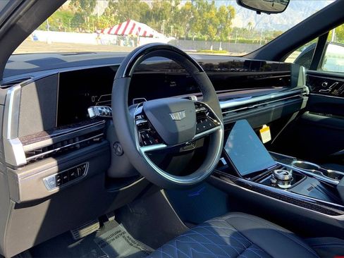 New 2026 Cadillac Escalade IQL Luxury image 9