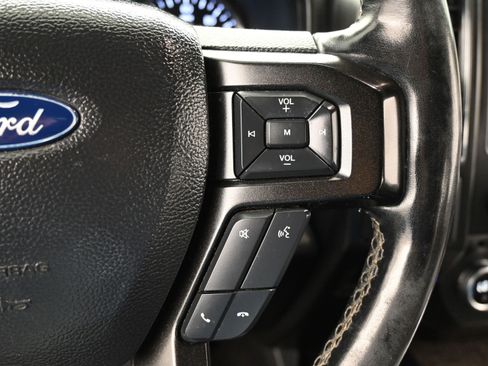 Used 2018 Ford Expedition Max Limited RWD image 15