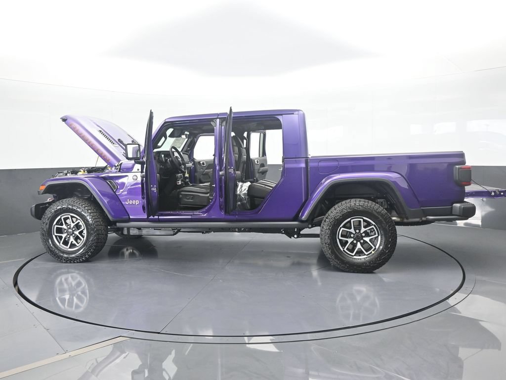 New 2026 Jeep Gladiator Rubicon w/ Steel Power Dome Hood Package AWD/4WD image 68