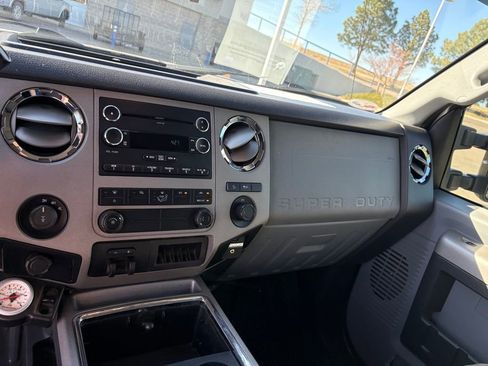 Used 2016 Ford F250 XLT w/ XLT Value Package image 18