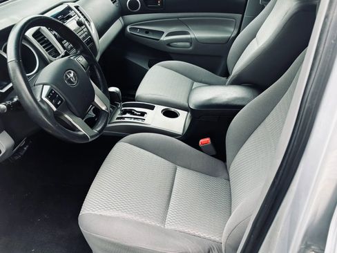 Used 2012 Toyota Tacoma 4x4 Double Cab w/ SR5 Pkg image 17