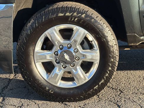 Used 2018 Chevrolet Silverado 2500 LTZ w/ Duramax Plus Package image 25