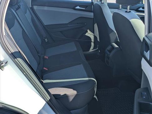 Used 2022 Volkswagen Taos S w/ IQ Drive S Package image 17