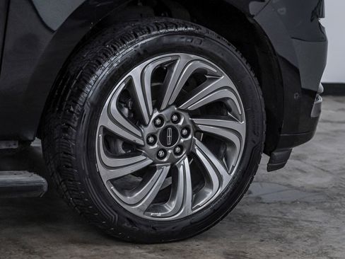 Used 2022 Lincoln Navigator Reserve image 59