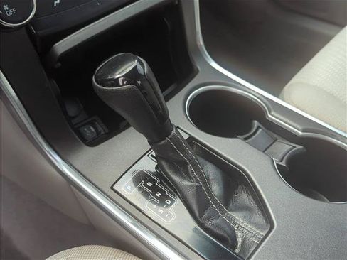 Used 2017 Toyota Camry LE FWD image 20
