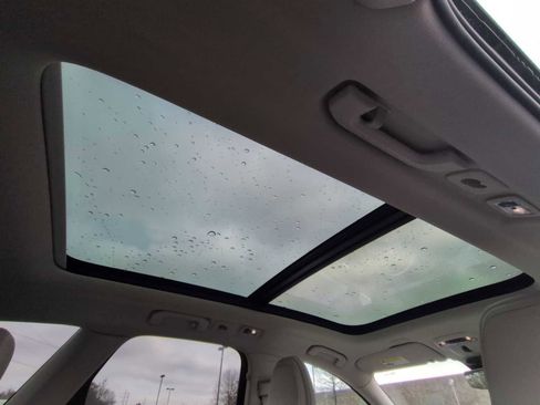 Used 2020 Volvo XC60 T5 Momentum image 22