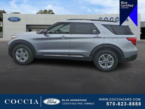 Certified 2022 Ford Explorer XLT image 7