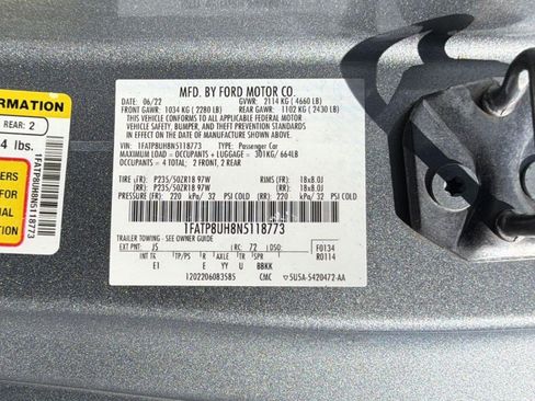 Used 2022 Ford Mustang Premium RWD image 18
