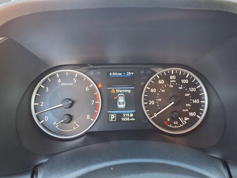 Used 2025 Nissan Sentra S image 14