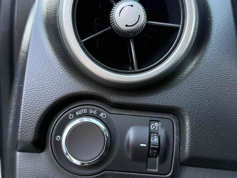 Used 2015 Chevrolet Trax LT w/ LT Sun and Sound Package image 79