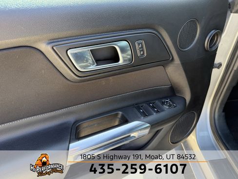 Used 2021 Ford Mustang Convertible w/ Equipment Group 101A image 17