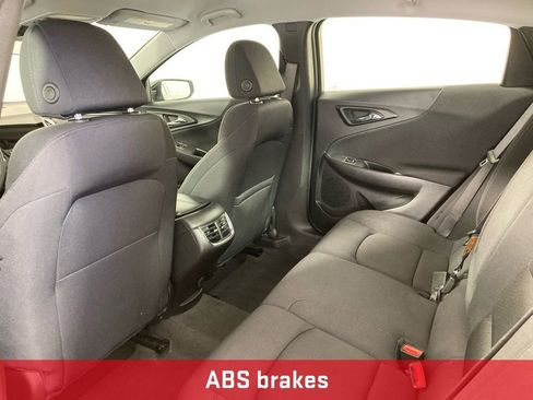 Used 2024 Chevrolet Malibu LT image 15