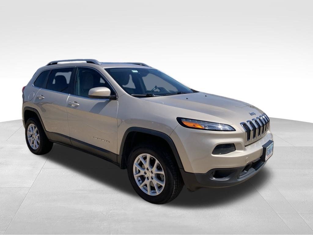 Used 2015 Jeep Cherokee Latitude w/ Comfort/Convenience Group AWD/4WD image 12