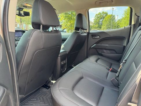 Used 2022 Chevrolet Colorado ZR2 AWD/4WD image 12