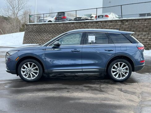 Used 2022 Lincoln Corsair Standard w/ Premium Package image 42