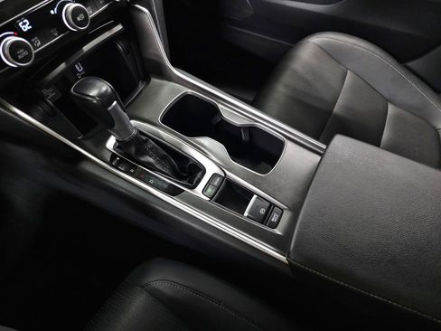 Used 2020 Honda Accord Sport image 25