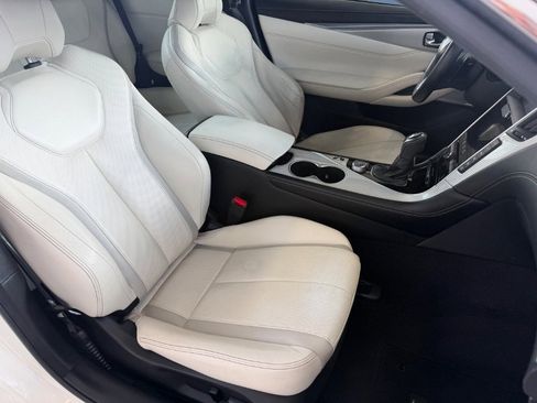 Used 2018 INFINITI Q60 3.0t Sport w/ Pro Active Package RWD image 14