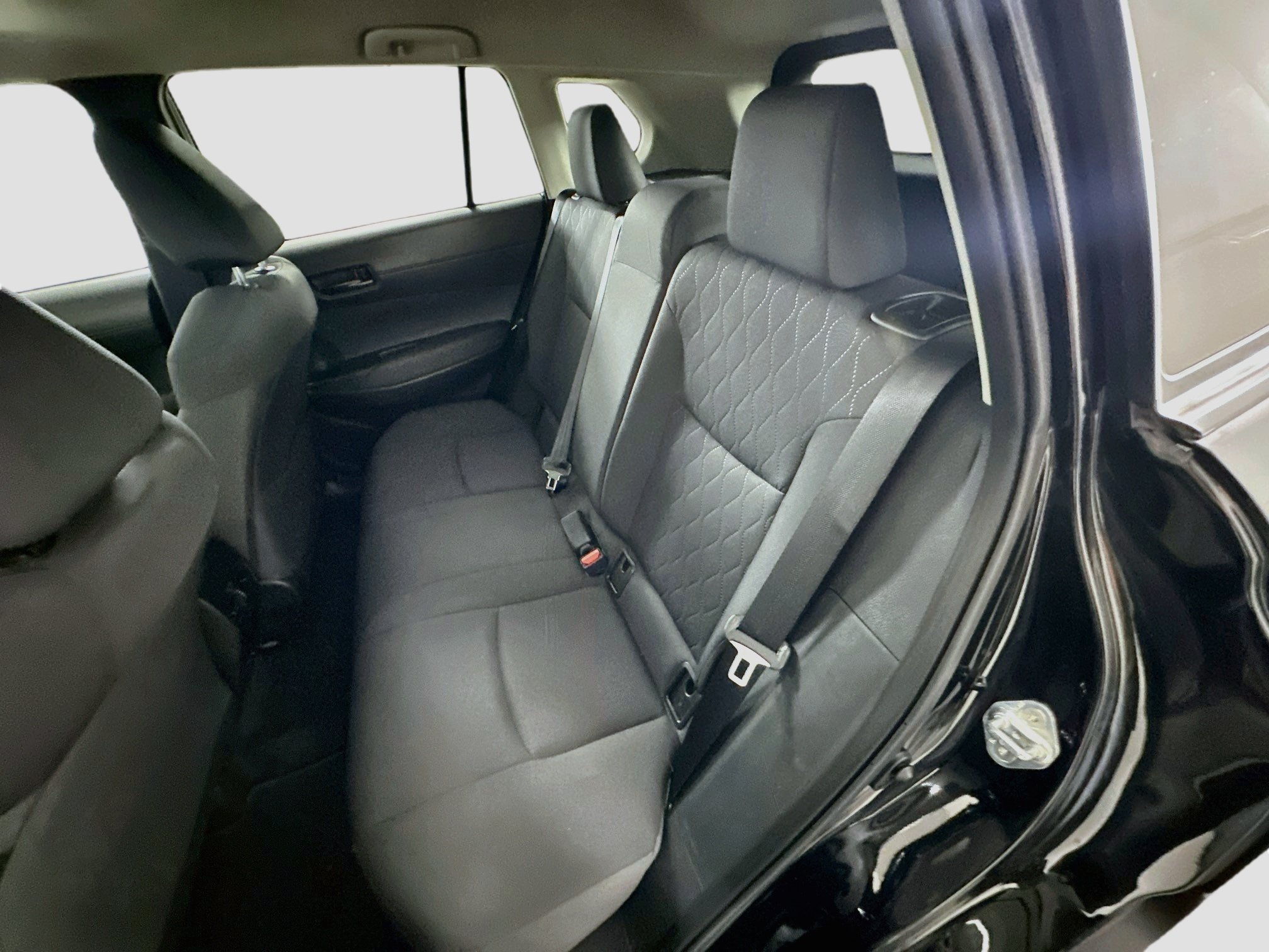 Used 2026 Toyota Corolla Cross LE FWD image 27