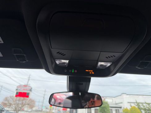 Used 2024 Chevrolet Equinox RS image 19