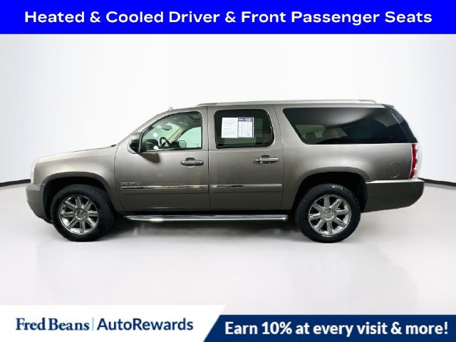 Used 2013 GMC Yukon XL Denali AWD/4WD image 5