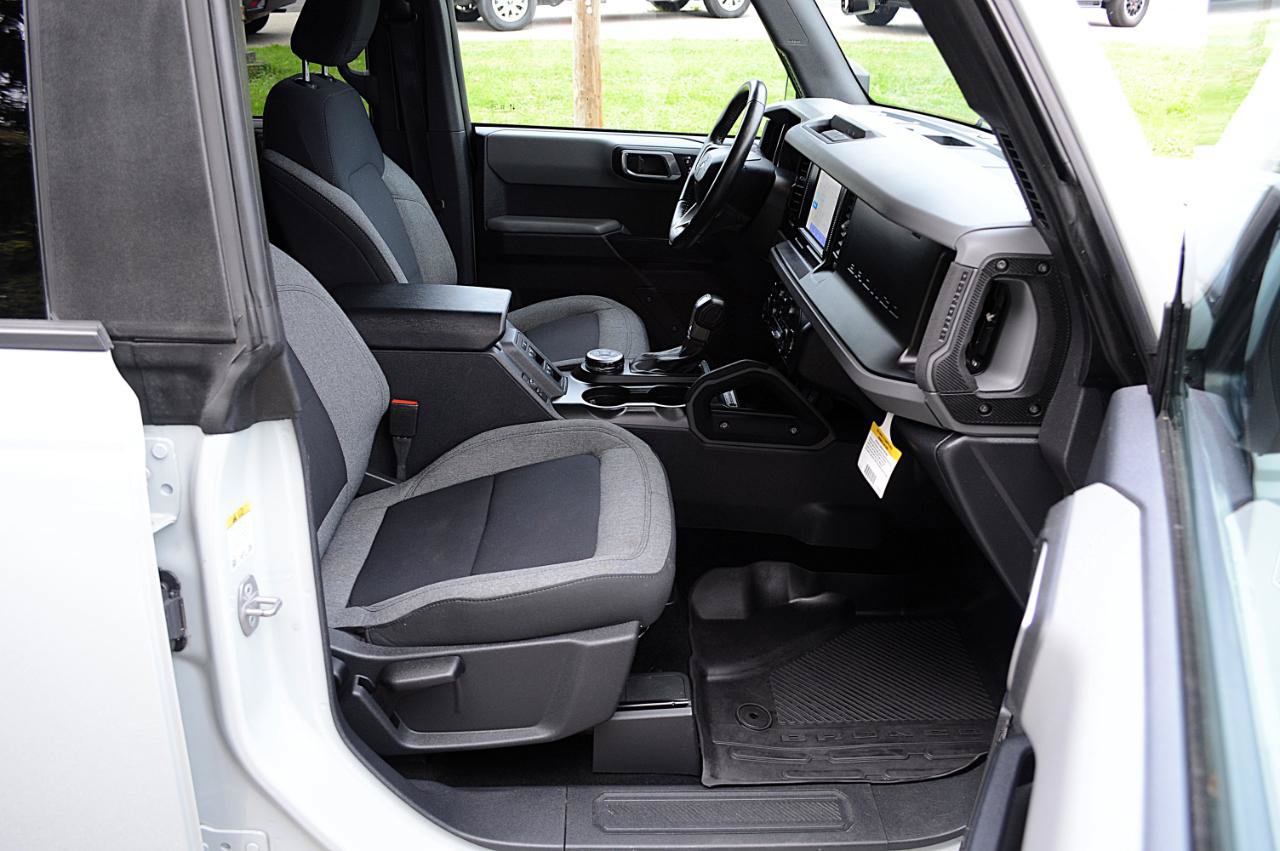 Used 2022 Ford Bronco Big Bend AWD/4WD image 17