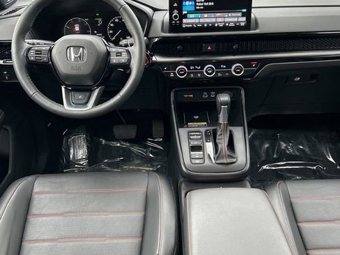 Used 2024 Honda CR-V Sport Touring image 9