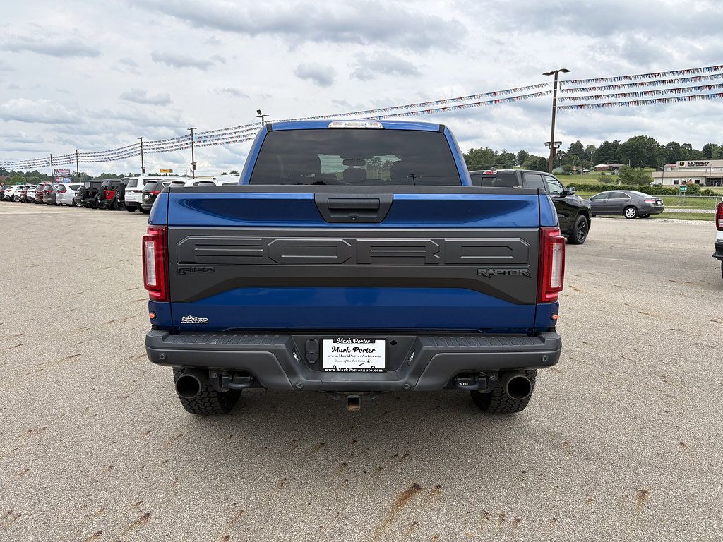 Used 2017 Ford F150 Raptor AWD/4WD image 4